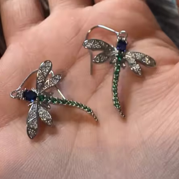 Emerald Green Dragonfly Dangle Earrings - Picture 10 of 10